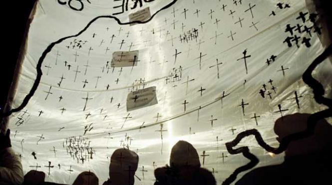 de ce am iesit ceea ce se intampla in societatea in care traim e treaba noastra