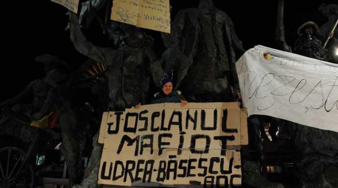 protestele i au dat peste cap planurile elenei udrea