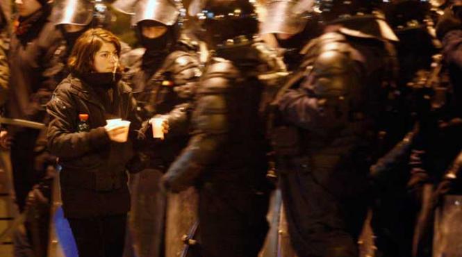 frustrare civica in sosete de jandarm