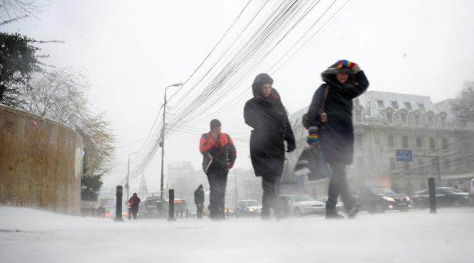 cod portocaliu de viscol si ninsori 17 judete si capitala afectate vezi evolutia vremii in tara pe webcam jurnalul ro