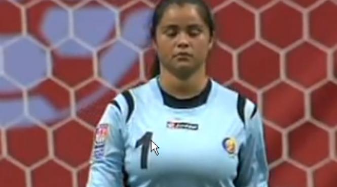 banel nicolita in varianta feminina vezi autogolul caraghios marcat de o fotbalista din nationala costa rica