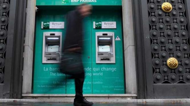 romania cauta o noua centura de siguranta negocieri cu banca mondiala pentru o linie de credit de un mi liard de euro