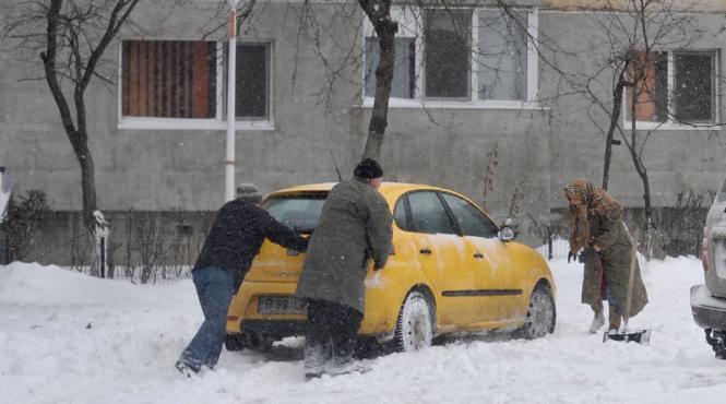 jumatate din populatia galatiului a ramas fara apa din cauza gerului