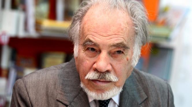 academicianul dan berindei avem nevoie de un presedinte care sa fie arbitru nu unul care sa carmuiasca arbitrar