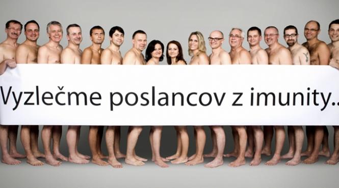 deputati slovaci goi in semn de protest fata de imunitatea parlamentara