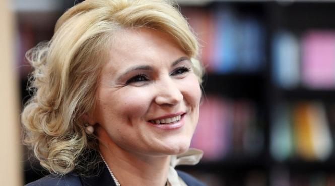 andreea paul vass numita de boc in comisia de privatizare a hidroelectrica