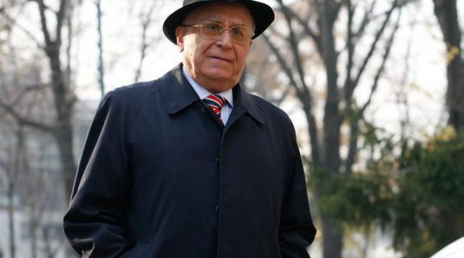 ion iliescu despre protestul usl ce e aia greva parlamentara nu se paraseste campul de lupta in acest fel