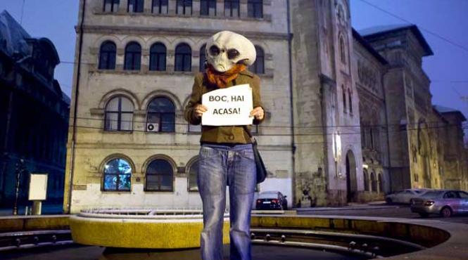 boc a dat drumul la putere el a demisionat pentru a detensiona situatia politica si sociala din tara