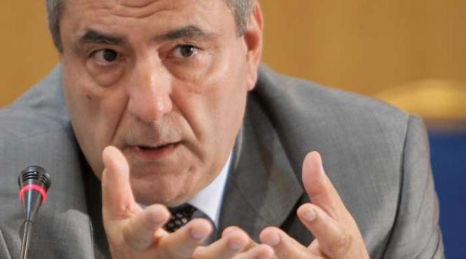 oamenii de afaceri vor guvern responsabil