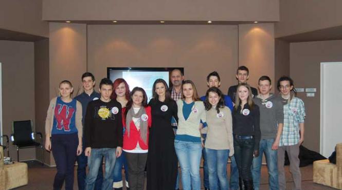 20 de tineri au fost desemnati ambasadori ai brand ului intact