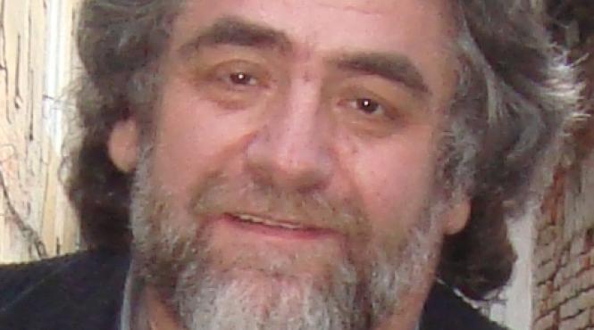 codul rosu 18 ani 5 luni si 16 zile