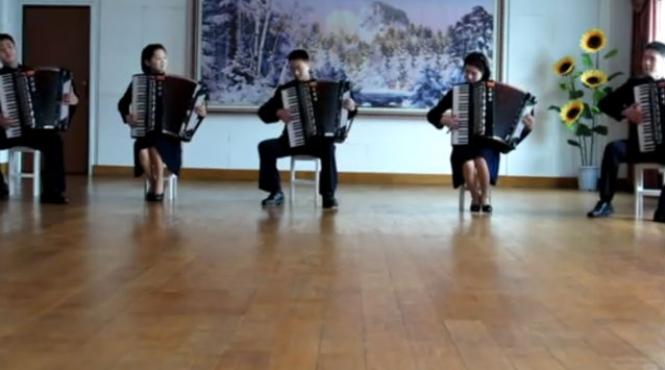 video piesa take on me a trupei a ha in varianta nord coreeana a fost vazuta de peste un milion de persoane in cateva zile