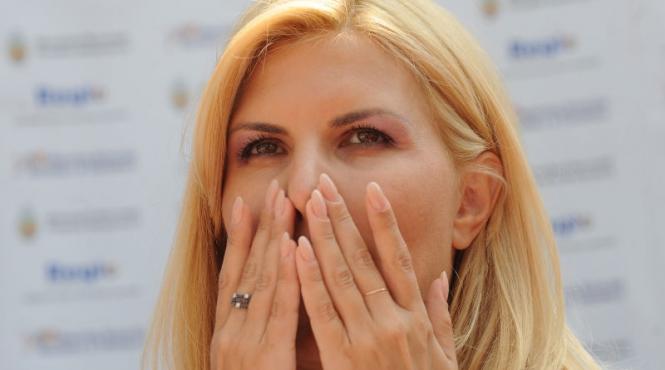 udrea nu a putut dona sange pentru ca avea nivelul hemoglobinei prea mic