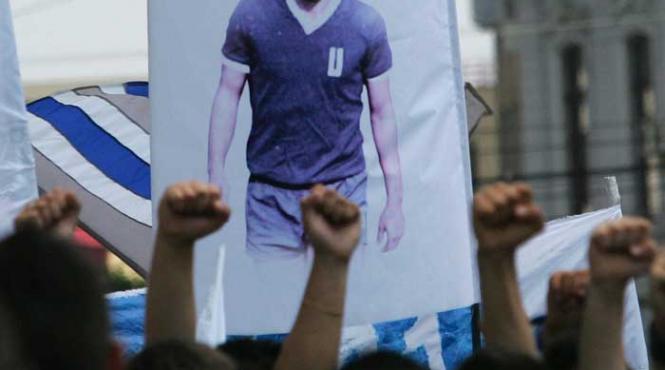 suporterii craioveni mitinguri de protest