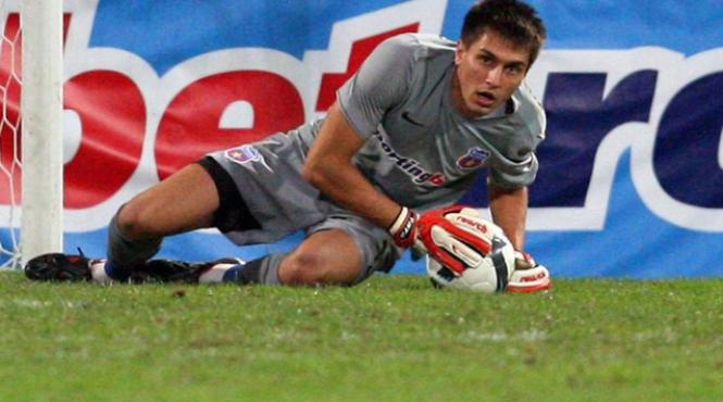 video inainte sa i taiati capul lui tatarusanu vedeti ce portari mari au facut gafe imense