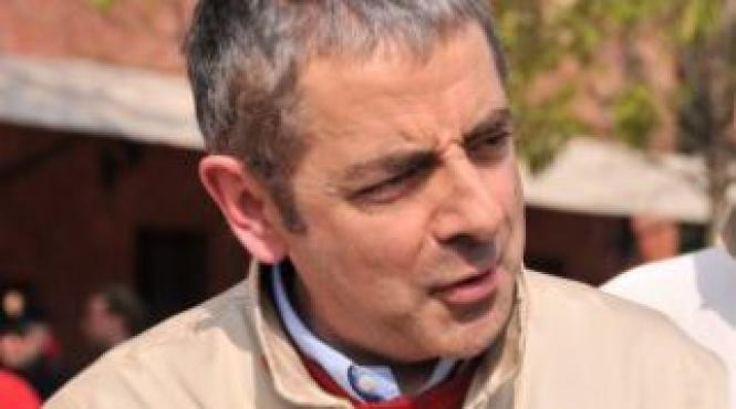 mr bean a murit pe twitter