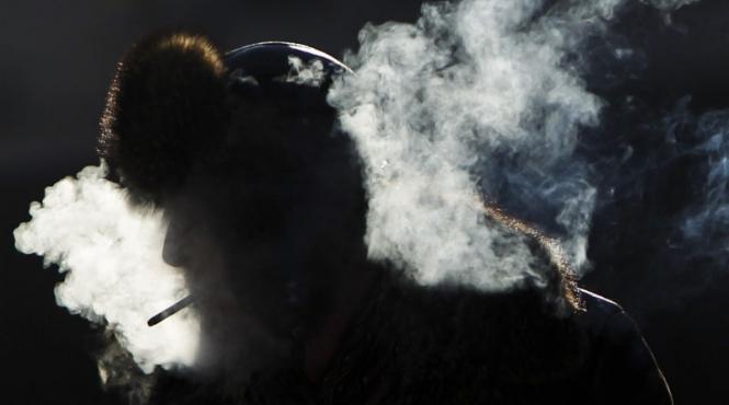 un barbat a murit dupa ce a baut benzina si si a aprins o tigara