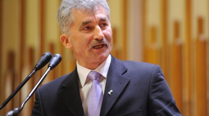 oltean respinge miscarea populara vom transa duminica aceasta poveste o data pentru totdeauna