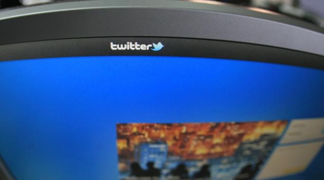 twitter vinde datele utilizatorilor pentru a fi folosite in strategii de marketing
