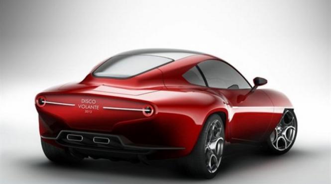 touring superleggera reinvie alfa romeo disco volante