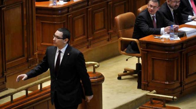 pdl acuzat ca foloseste parlamentul in interes propriu