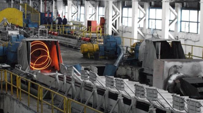 sindicalistii acuza mechel ca vinde produsele prin firme parazit