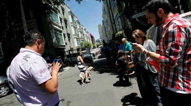 un cutremur cu magnitudinea de 7 6 s a produs in mexic fiica cea mare a lui obama in vacanta in zona epicentrului