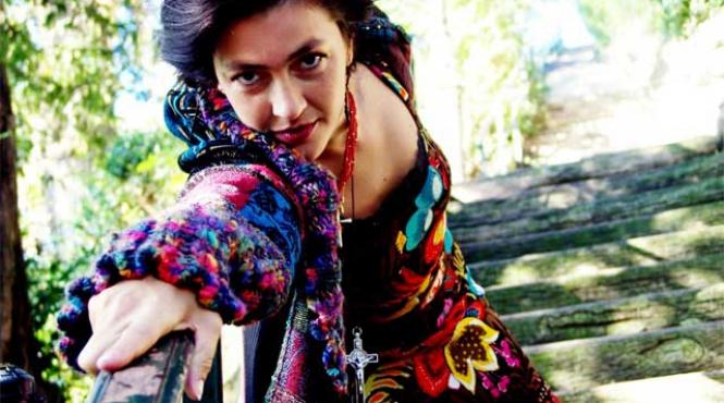 rona hartner printesa balcanilor voteaza in franta