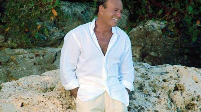 julio iglesias nu mi ar fi placut sa fiu einstein