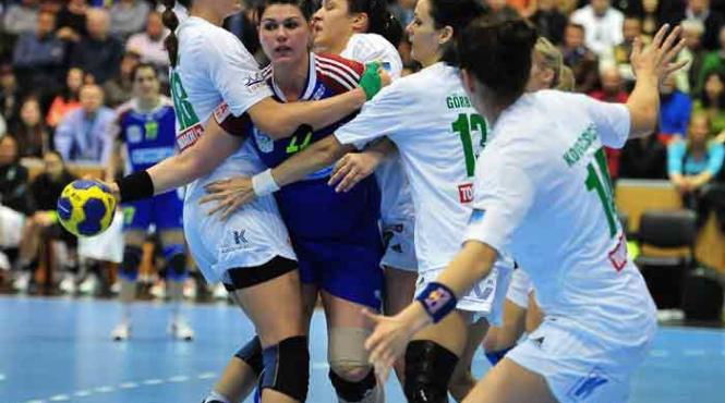 mai aproape de finala oltchim gyor 35 31