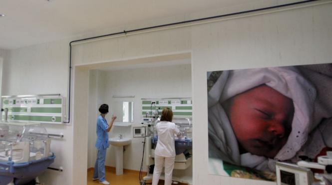 raport hhc numarul copiilor abandonati a crescut in 2011