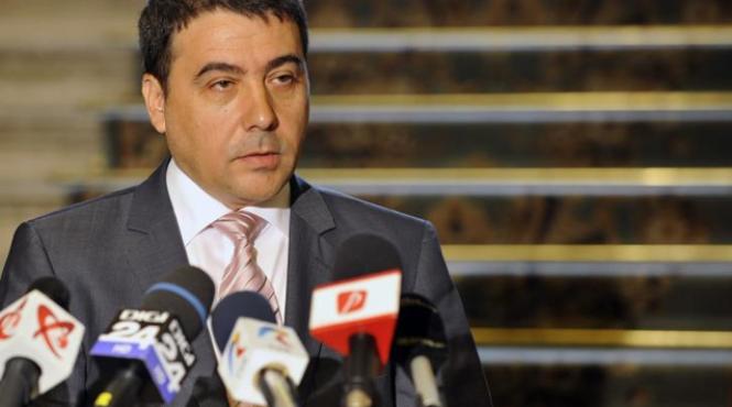 culmea agriculturii ecologice in romania ministrul fuia sapte ani in slujba numarului unu mondial al organismelor modificate genetic