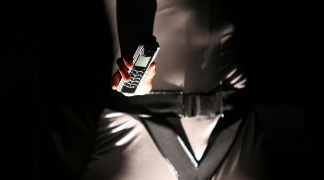 sua vrea sa blocheze celularele furate