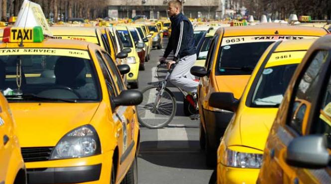 taximetristii ies in strada sa ceara tarife mai mari afla cum te poti feri de aparatele de taxare falsificate