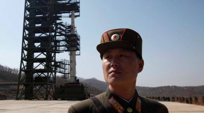 nord coreenii au inceput alimentarea cu carburant a rachetei sua ameninta renuntati la lansare daca vreti un viitor pasnic