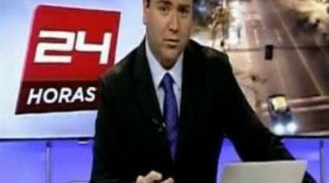 cutremur in direct intr un studio de televiziune din santiago de chile vezi cum a reactionat prezentatorul video