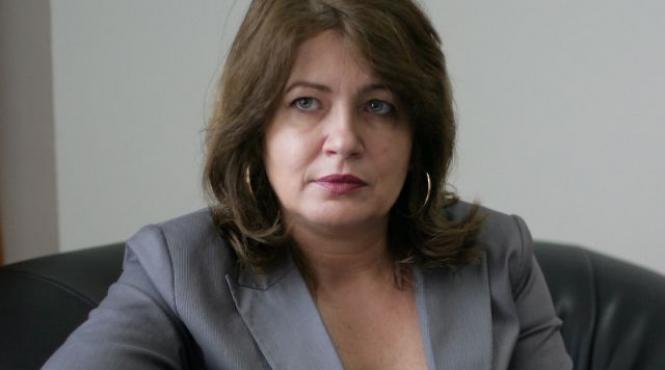 senatorul pdl mihaela popa a trecut la pnl opozitia a preluat majoritatea la senat