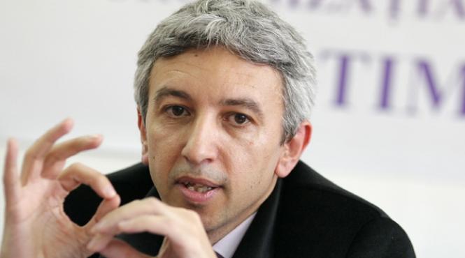 licenta de emisie a otv a fost redusa a treia oara postul lui dan diaconescu mai poate emite pana pe 29 mai