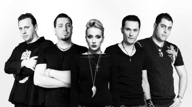 dupa ce au lansat cd ul steelborn pleaca in turneu