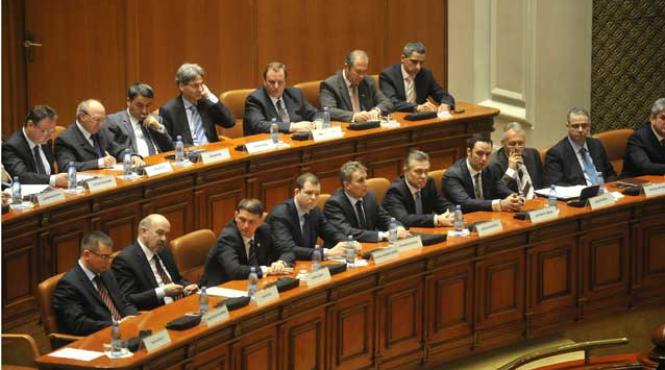 zi decisiva pentru cabinetul ungureanu