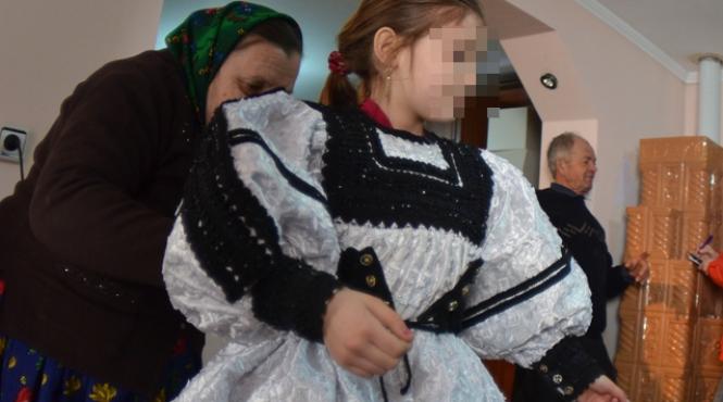 saracii copii bogati printesa intr un palat la 10 ani mi e dor de parintii mei de la pamant pana la cer video