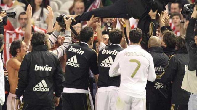 real madrid a castigat al 32 lea titlu de campioana in spania video