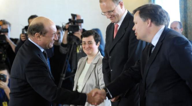 basescu la intalnirea cu fmi nu voi trimite parlamentului scrisoarea de intentie daca va fi afectat fondul de pensii