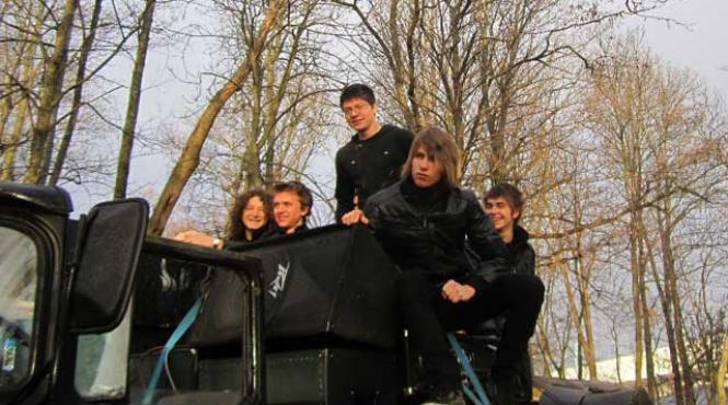 la aniversarea de 5 ani phenomenon lanseaza clipul united