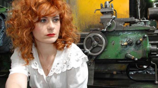 anca androne e o mare rusine pentru un actor roman sa se traga o dubla pentru ca a dat el o balba