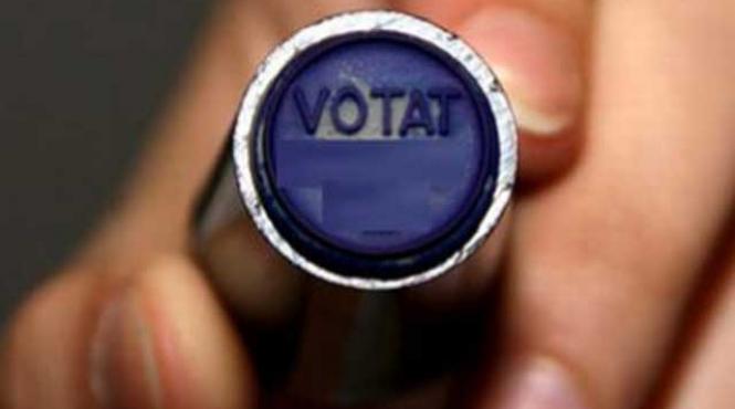 sunt in stare de orice ca sa castige alegerile exploateaza abuziv albia unui rau ca sa obtina voturi