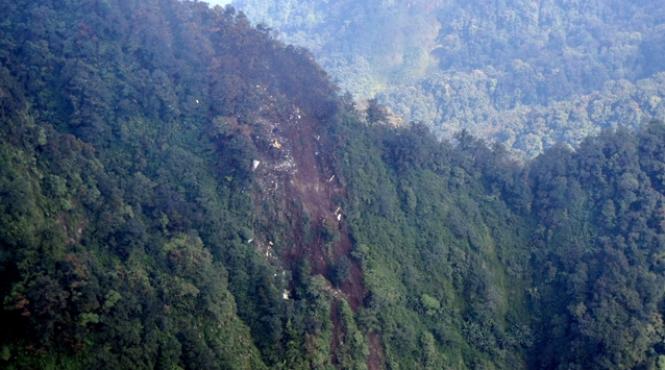 a fost descoperita epava celui mai modern avion rusesc prabusit in indonezia niciun supravietuitor