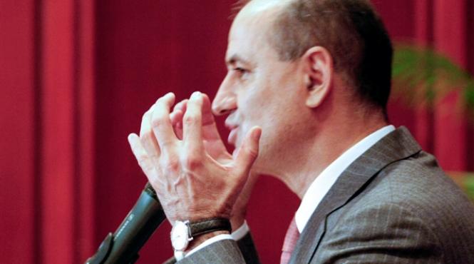 copos imi vine sa ma arunc de pe podul grant