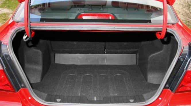 cluj sofer amendat cu 1000 de lei dupa ce a plimbat patru copii in portbagaj