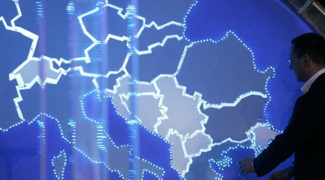 video 1 000 de ani de istorie a europei concentrata intr un film de trei minute vezi cum s a schimbat harta continentului in ultimul mileniu